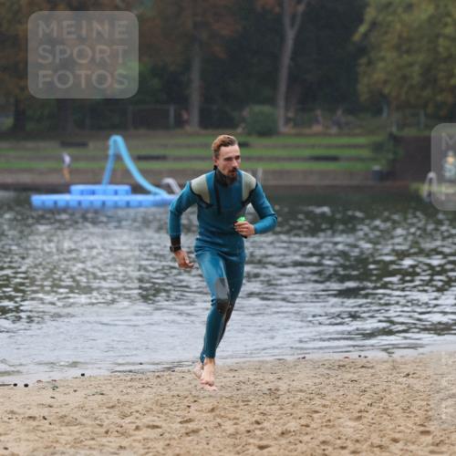 13.09.2026 - Stadtparktriathlon Mo-Foto http://msf.ph/oto/10251105 13.09.2026 13:00:00 Schwimmen 1423 meine-sportfotos.de