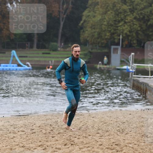 13.09.2026 - Stadtparktriathlon Mo-Foto http://msf.ph/oto/10251107 13.09.2026 13:00:01 Schwimmen 1423 meine-sportfotos.de