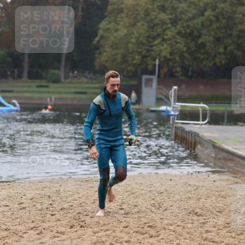 13.09.2026 - Stadtparktriathlon Mo-Foto http://msf.ph/oto/10251108 13.09.2026 13:00:01 Schwimmen 1423 meine-sportfotos.de