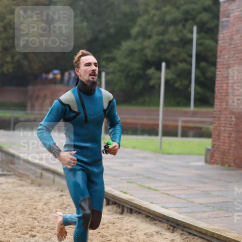 13.09.2026 - Stadtparktriathlon Mo-Foto http://msf.ph/oto/10251113 13.09.2026 13:00:03 Schwimmen 1423 meine-sportfotos.de