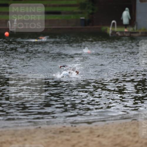 13.09.2026 - Stadtparktriathlon Mo-Foto http://msf.ph/oto/10251122 13.09.2026 13:07:26 Schwimmen 1445 meine-sportfotos.de