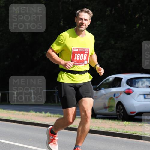 13.09.2026 - 21. swb-Marathon Bremen TobiasT http://msf.ph/oto/10251126 13.09.2026 12:38:17 Laufen 1609 meine-sportfotos.de