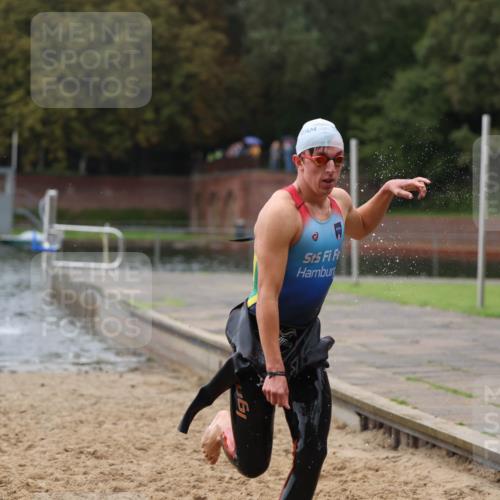 13.09.2026 - Stadtparktriathlon Mo-Foto http://msf.ph/oto/10251153 13.09.2026 13:07:37 Schwimmen 1443, 1445 meine-sportfotos.de