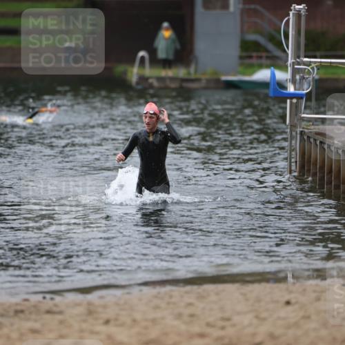 13.09.2026 - Stadtparktriathlon Mo-Foto http://msf.ph/oto/10251184 13.09.2026 13:07:50 Schwimmen 1465 meine-sportfotos.de