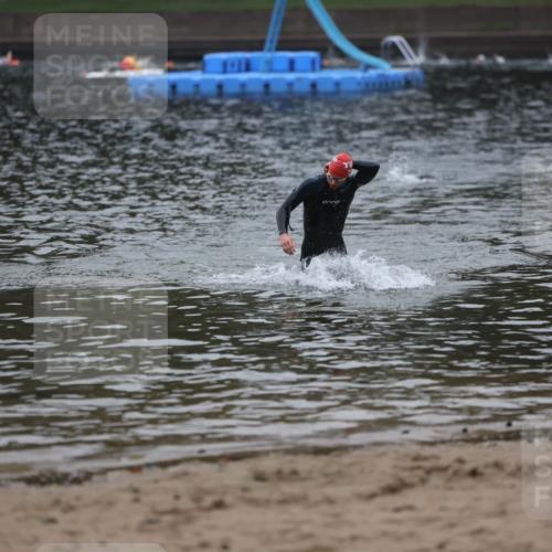 13.09.2026 - Stadtparktriathlon Mo-Foto http://msf.ph/oto/10251204 13.09.2026 08:41:19 Schwimmen 3 meine-sportfotos.de