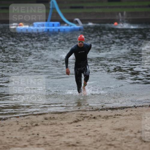 13.09.2026 - Stadtparktriathlon Mo-Foto http://msf.ph/oto/10251213 13.09.2026 08:41:23 Schwimmen 3 meine-sportfotos.de
