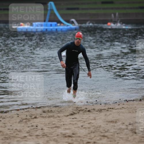 13.09.2026 - Stadtparktriathlon Mo-Foto http://msf.ph/oto/10251216 13.09.2026 08:41:24 Schwimmen 3 meine-sportfotos.de