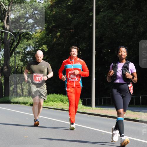 13.09.2026 - 21. swb-Marathon Bremen TobiasT http://msf.ph/oto/10251224 13.09.2026 12:39:48 Laufen 127, 906 meine-sportfotos.de