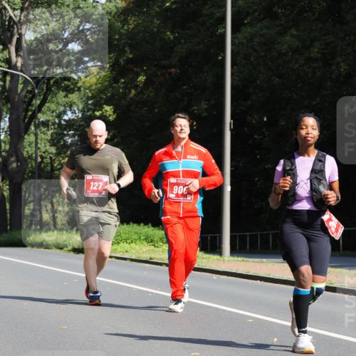 13.09.2026 - 21. swb-Marathon Bremen TobiasT http://msf.ph/oto/10251228 13.09.2026 12:39:48 Laufen 127, 906 meine-sportfotos.de