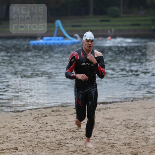 13.09.2026 - Stadtparktriathlon Mo-Foto http://msf.ph/oto/10251238 13.09.2026 08:41:40 Schwimmen 15 meine-sportfotos.de