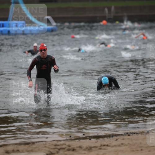 13.09.2026 - Stadtparktriathlon Mo-Foto http://msf.ph/oto/10251242 13.09.2026 08:42:21 Schwimmen 2, 7, 58 meine-sportfotos.de