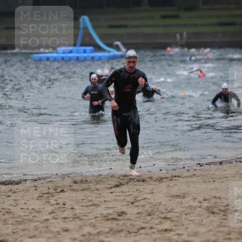 13.09.2026 - Stadtparktriathlon Mo-Foto http://msf.ph/oto/10251260 13.09.2026 08:42:34 Schwimmen 33, 34, 35, 40, 58 meine-sportfotos.de