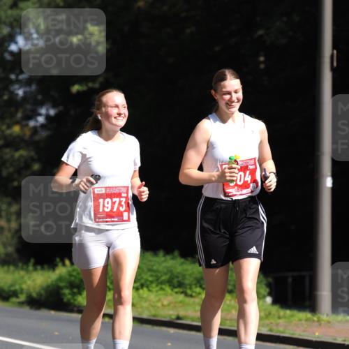 13.09.2026 - 21. swb-Marathon Bremen TobiasT http://msf.ph/oto/10251287 13.09.2026 12:40:28 Laufen 1973, 21, 2126, 504 meine-sportfotos.de