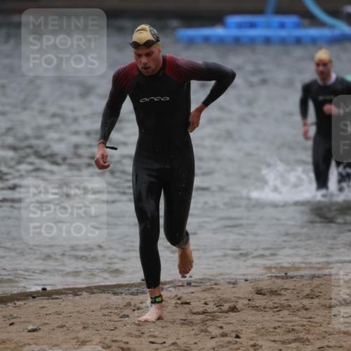 13.09.2026 - Stadtparktriathlon Mo-Foto http://msf.ph/oto/10251363 13.09.2026 08:43:44 Schwimmen 8, 10, 14, 25, 32, 50, 52 meine-sportfotos.de