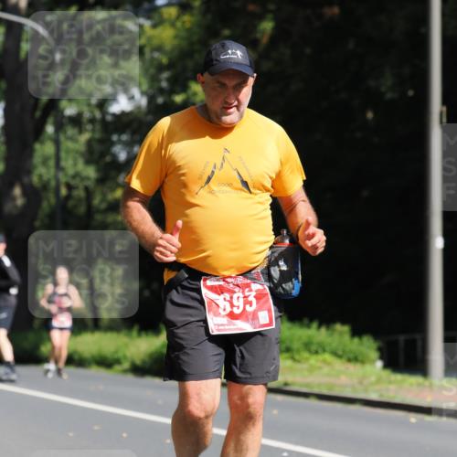 13.09.2026 - 21. swb-Marathon Bremen TobiasT http://msf.ph/oto/10251391 13.09.2026 12:41:52 Laufen 5000, 693, 21, 26 meine-sportfotos.de