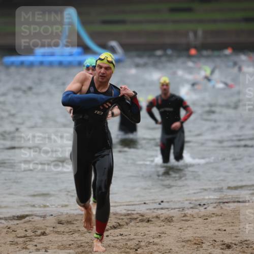 13.09.2026 - Stadtparktriathlon Mo-Foto http://msf.ph/oto/10251395 13.09.2026 08:44:01 Schwimmen 14, 20, 24, 64, 74 meine-sportfotos.de