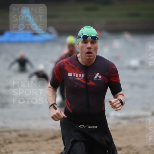 13.09.2026 - Stadtparktriathlon Mo-Foto http://msf.ph/oto/10251404 13.09.2026 08:44:05 Schwimmen 19, 20, 24, 64, 74 meine-sportfotos.de