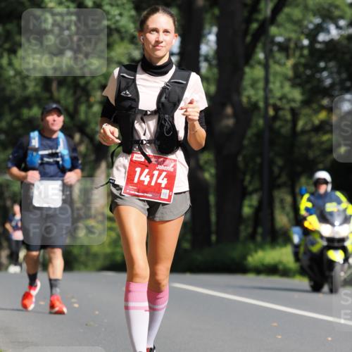 13.09.2026 - 21. swb-Marathon Bremen TobiasT http://msf.ph/oto/10251408 13.09.2026 12:42:13 Laufen 1414, 21, 26 meine-sportfotos.de