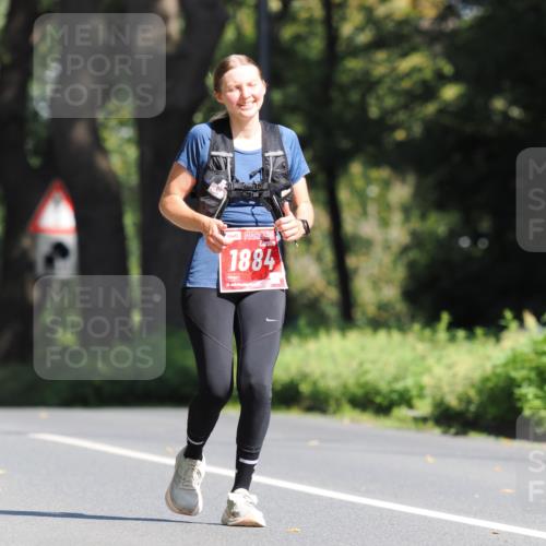 13.09.2026 - 21. swb-Marathon Bremen TobiasT http://msf.ph/oto/10251430 13.09.2026 12:42:34 Laufen 1884 meine-sportfotos.de
