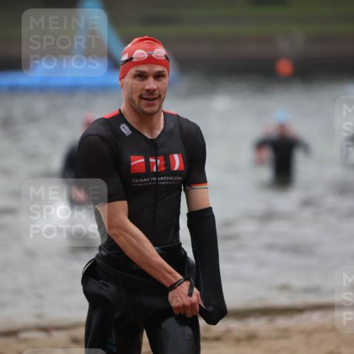 13.09.2026 - Stadtparktriathlon Mo-Foto http://msf.ph/oto/10251485 13.09.2026 08:44:52 Schwimmen 54, 56, 60, 62, 70, 71 meine-sportfotos.de