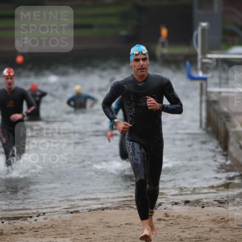 13.09.2026 - Stadtparktriathlon Mo-Foto http://msf.ph/oto/10251501 13.09.2026 08:45:05 Schwimmen 42, 44, 59 meine-sportfotos.de