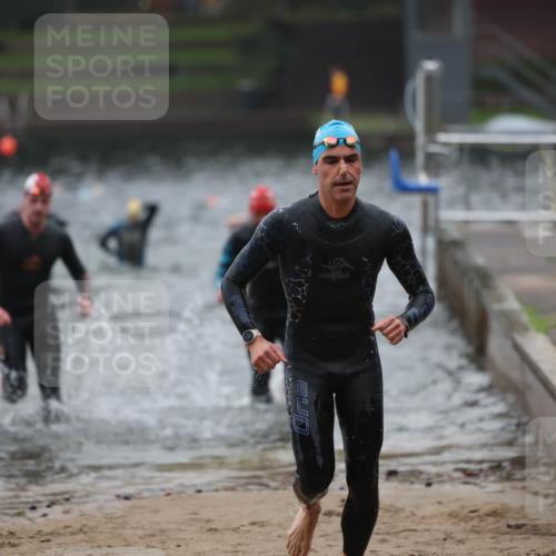 13.09.2026 - Stadtparktriathlon Mo-Foto http://msf.ph/oto/10251503 13.09.2026 08:45:05 Schwimmen 42, 44, 59 meine-sportfotos.de