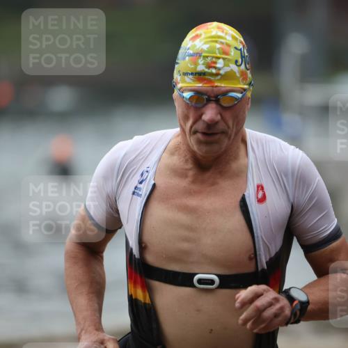 13.09.2026 - Stadtparktriathlon Mo-Foto http://msf.ph/oto/10251544 13.09.2026 08:45:32 Schwimmen 1, 12, 26 meine-sportfotos.de