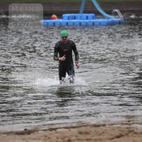 13.09.2026 - Stadtparktriathlon Mo-Foto http://msf.ph/oto/10251545 13.09.2026 08:45:35 Schwimmen 12, 26 meine-sportfotos.de