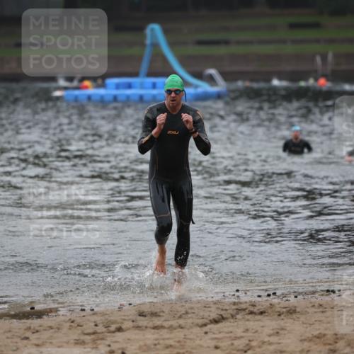 13.09.2026 - Stadtparktriathlon Mo-Foto http://msf.ph/oto/10251547 13.09.2026 08:45:39 Schwimmen 26 meine-sportfotos.de