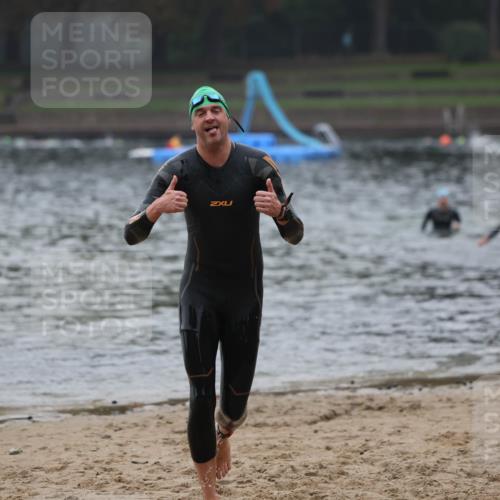 13.09.2026 - Stadtparktriathlon Mo-Foto http://msf.ph/oto/10251552 13.09.2026 08:45:42 Schwimmen 9, 26 meine-sportfotos.de