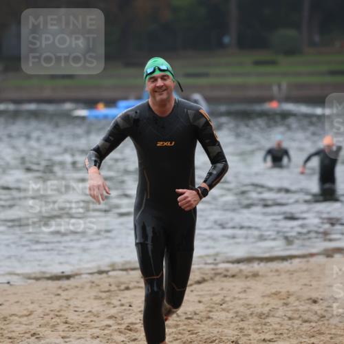 13.09.2026 - Stadtparktriathlon Mo-Foto http://msf.ph/oto/10251555 13.09.2026 08:45:42 Schwimmen 9, 26 meine-sportfotos.de