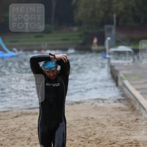 13.09.2026 - Stadtparktriathlon Mo-Foto http://msf.ph/oto/10251573 13.09.2026 08:46:04 Schwimmen 38 meine-sportfotos.de