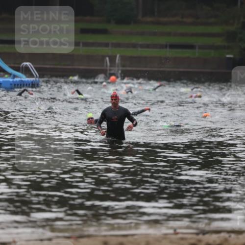 13.09.2026 - Stadtparktriathlon Mo-Foto http://msf.ph/oto/10251597 13.09.2026 08:52:06 Schwimmen 145 meine-sportfotos.de