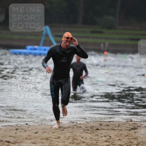 13.09.2026 - Stadtparktriathlon Mo-Foto http://msf.ph/oto/10251602 13.09.2026 08:52:14 Schwimmen 98, 145 meine-sportfotos.de