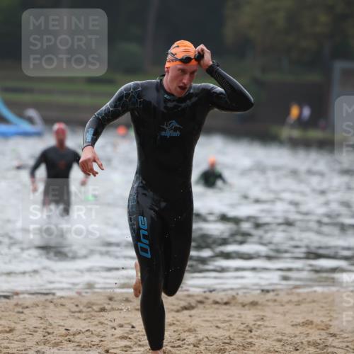 13.09.2026 - Stadtparktriathlon Mo-Foto http://msf.ph/oto/10251605 13.09.2026 08:52:16 Schwimmen 98, 145 meine-sportfotos.de