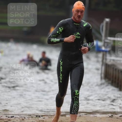 13.09.2026 - Stadtparktriathlon Mo-Foto http://msf.ph/oto/10251628 13.09.2026 08:52:37 Schwimmen 87, 95, 139 meine-sportfotos.de