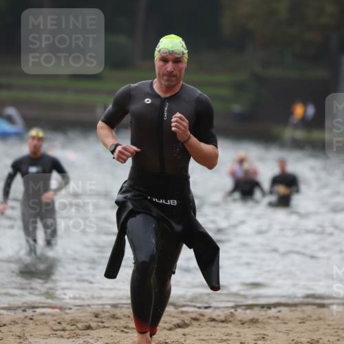 13.09.2026 - Stadtparktriathlon Mo-Foto http://msf.ph/oto/10251630 13.09.2026 08:52:38 Schwimmen 87, 95, 139 meine-sportfotos.de