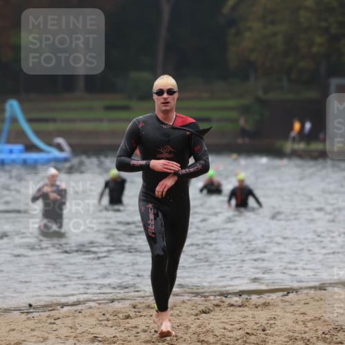 13.09.2026 - Stadtparktriathlon Mo-Foto http://msf.ph/oto/10251716 13.09.2026 08:53:36 Schwimmen 96, 114, 131 meine-sportfotos.de