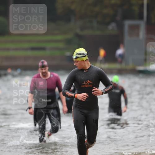 13.09.2026 - Stadtparktriathlon Mo-Foto http://msf.ph/oto/10251732 13.09.2026 08:53:51 Schwimmen 106, 108, 125, 129 meine-sportfotos.de