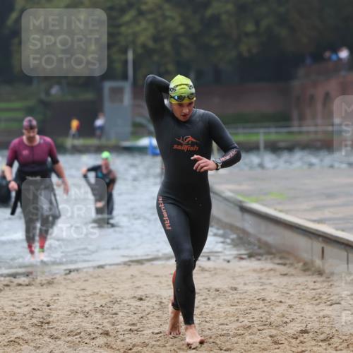 13.09.2026 - Stadtparktriathlon Mo-Foto http://msf.ph/oto/10251737 13.09.2026 08:53:54 Schwimmen 89, 106, 108, 110, 125, 129 meine-sportfotos.de