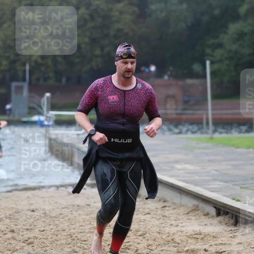 13.09.2026 - Stadtparktriathlon Mo-Foto http://msf.ph/oto/10251747 13.09.2026 08:54:00 Schwimmen 81, 89, 106, 110, 125, 129 meine-sportfotos.de