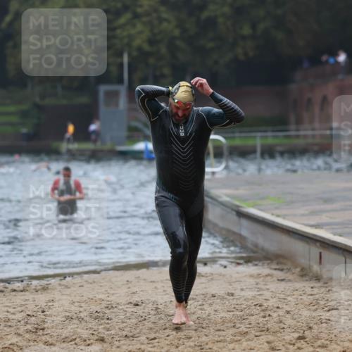 13.09.2026 - Stadtparktriathlon Mo-Foto http://msf.ph/oto/10251762 13.09.2026 08:54:11 Schwimmen 81, 89, 110, 123 meine-sportfotos.de