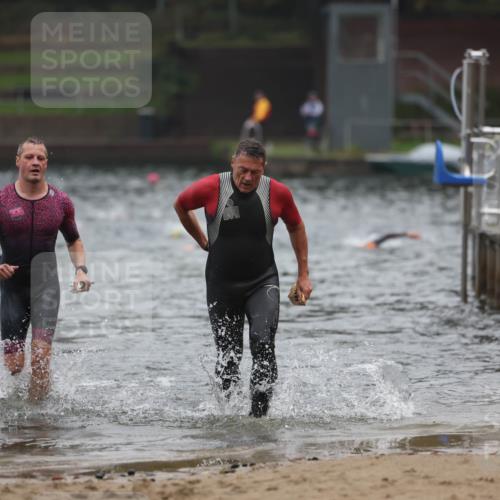 13.09.2026 - Stadtparktriathlon Mo-Foto http://msf.ph/oto/10251768 13.09.2026 08:54:19 Schwimmen 123, 130, 140 meine-sportfotos.de