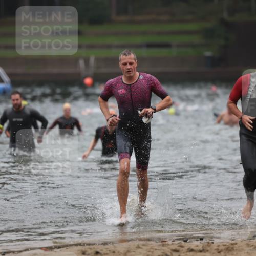 13.09.2026 - Stadtparktriathlon Mo-Foto http://msf.ph/oto/10251770 13.09.2026 08:54:20 Schwimmen 123, 130, 140 meine-sportfotos.de
