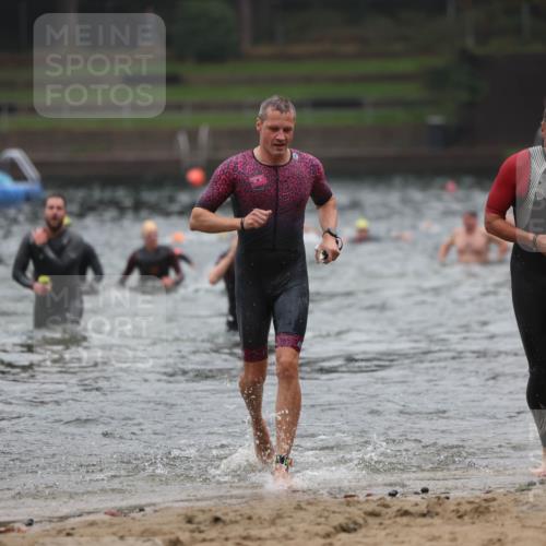 13.09.2026 - Stadtparktriathlon Mo-Foto http://msf.ph/oto/10251771 13.09.2026 08:54:21 Schwimmen 105, 123, 130, 140 meine-sportfotos.de