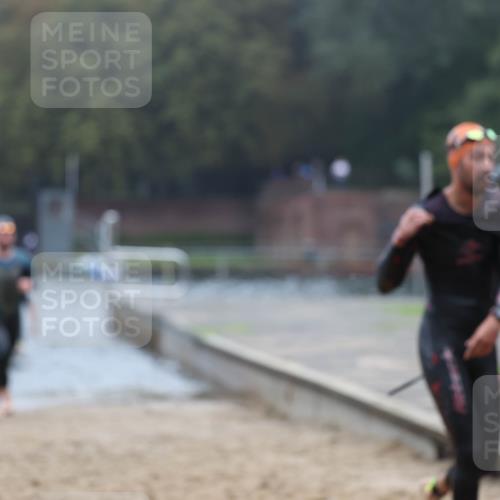 13.09.2026 - Stadtparktriathlon Mo-Foto http://msf.ph/oto/10251820 13.09.2026 08:54:53 Schwimmen 77, 97, 100, 101, 102, 104, 113, 117, 120, 126, 128, 141, 142 meine-sportfotos.de
