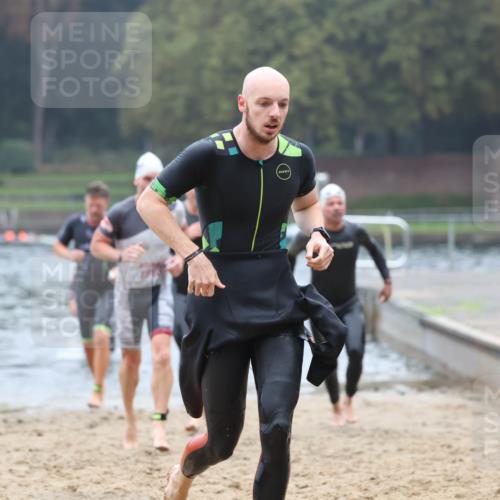 13.09.2026 - Stadtparktriathlon Mo-Foto http://msf.ph/oto/10251841 13.09.2026 08:55:02 Schwimmen 77, 82, 97, 100, 101, 102, 128, 141 meine-sportfotos.de