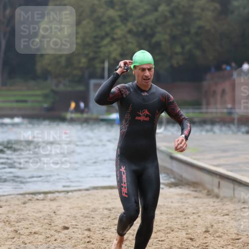 13.09.2026 - Stadtparktriathlon Mo-Foto http://msf.ph/oto/10251858 13.09.2026 08:55:09 Schwimmen 82, 97, 101, 102, 128 meine-sportfotos.de