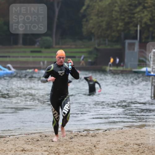 13.09.2026 - Stadtparktriathlon Mo-Foto http://msf.ph/oto/10251861 13.09.2026 08:55:32 Schwimmen 143 meine-sportfotos.de
