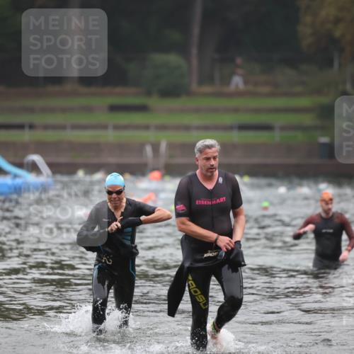 13.09.2026 - Stadtparktriathlon Mo-Foto http://msf.ph/oto/10251866 13.09.2026 08:55:46 Schwimmen 78, 88, 122 meine-sportfotos.de